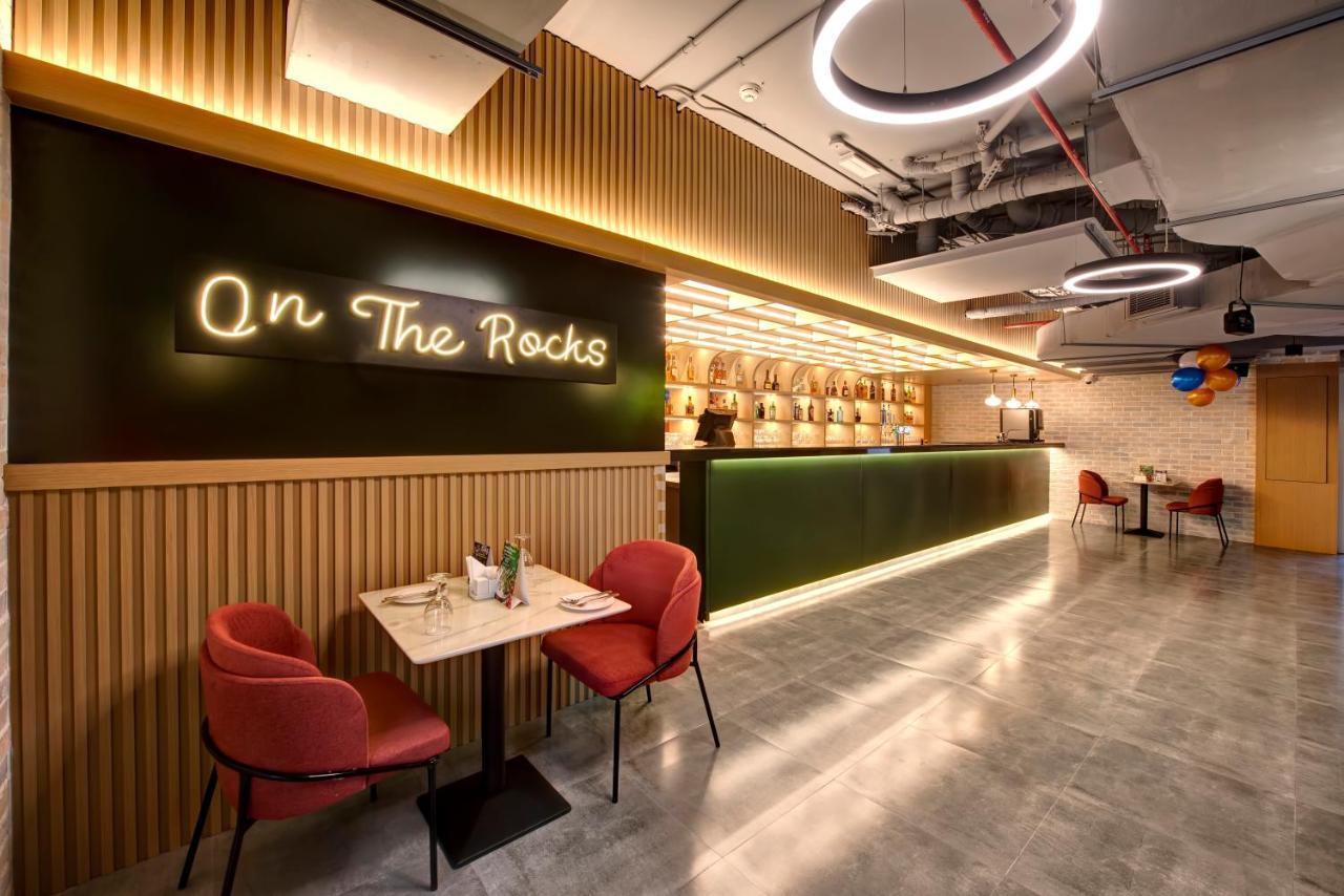 דובאי Wescott Hotel מראה חיצוני תמונה
